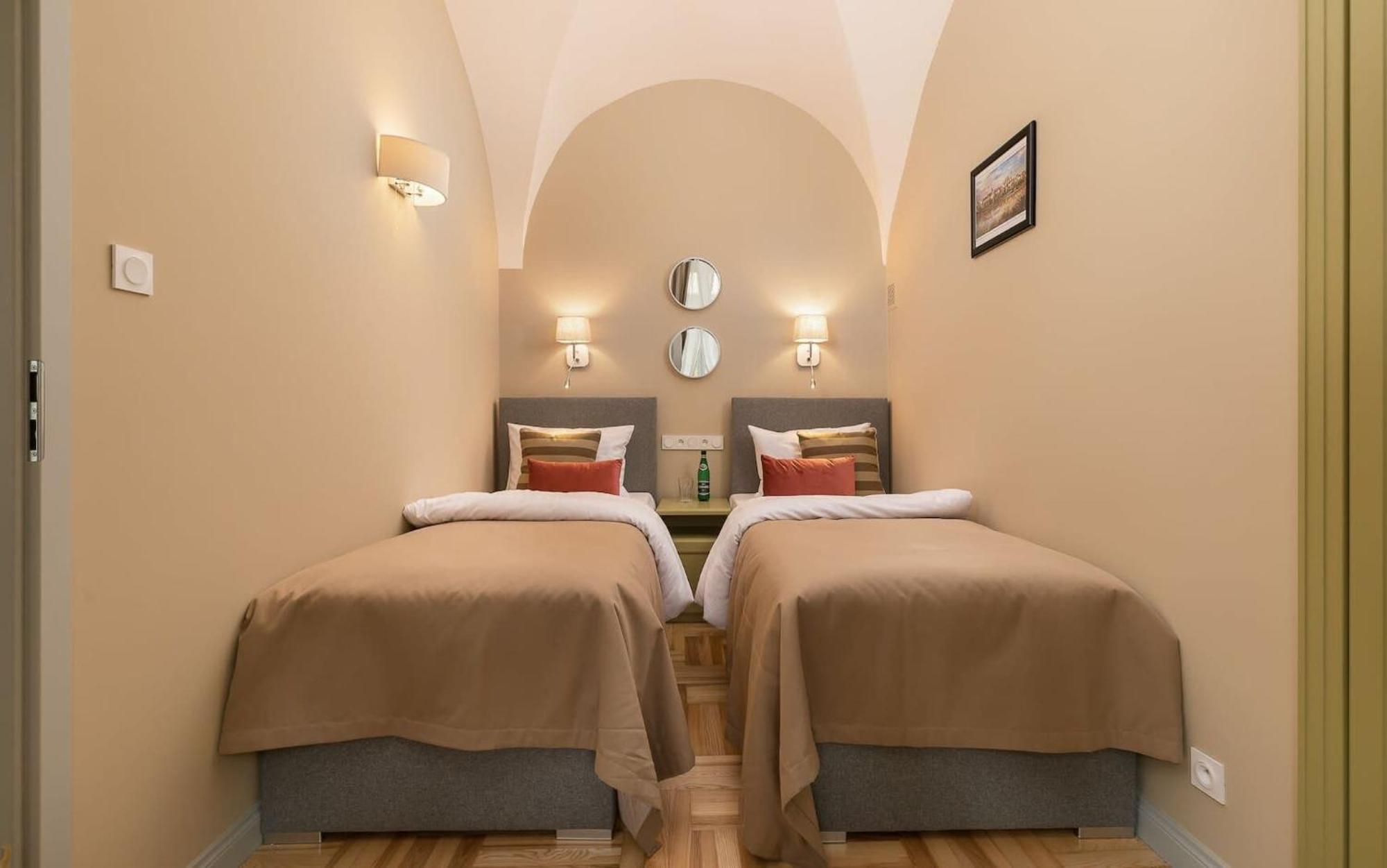 Rent Like Home - Krakowskie Przedmiescie 12 Warsaw Ngoại thất bức ảnh
