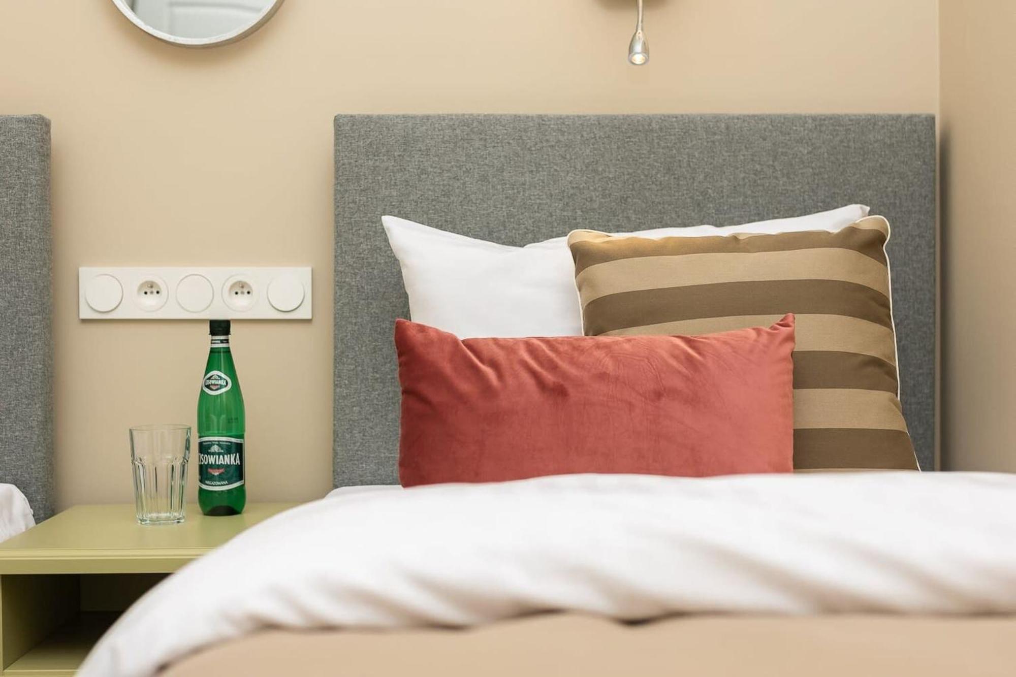 Rent Like Home - Krakowskie Przedmiescie 12 Warsaw Ngoại thất bức ảnh